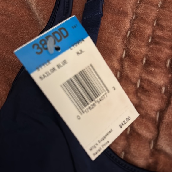 NWT Lily Fit Bra - Picture 4 of 5